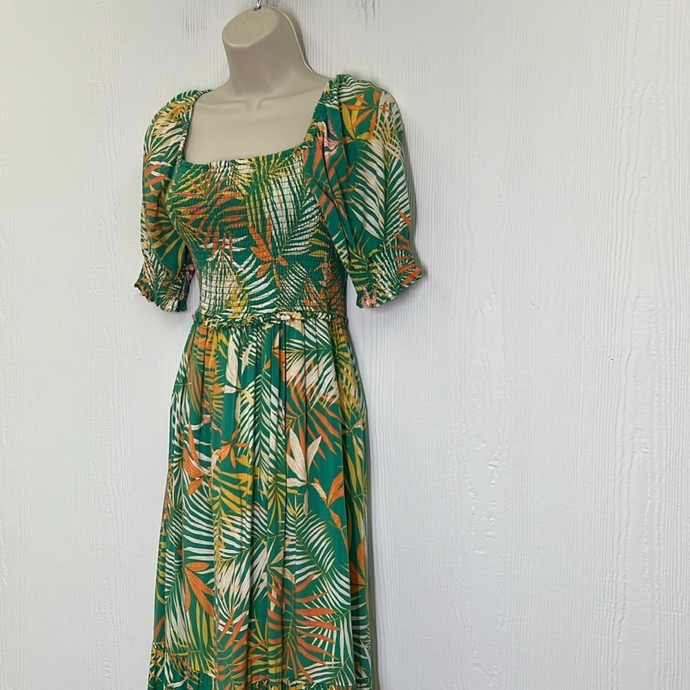 Betsey Johnson - Tropical Leaf Print Smocked Ruffle Tiered Maxi Dress Size XS - Picture 6 of 13